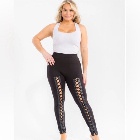 iris Pants - PLUS SIZE ELASTIC WAIST SKINNY LEG LACE UP DETAILED LEGGINGS